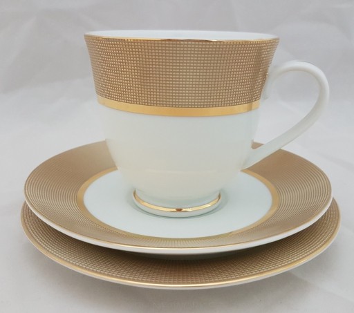 opal gold filiżanka.jpg