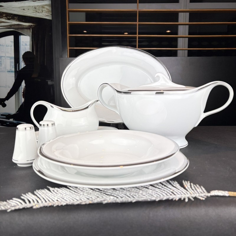 Cleopatra_Platin (1).JPEG